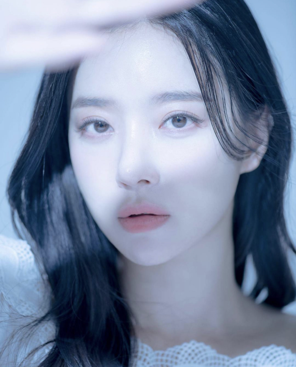 为艺术献身的女明星  宋玟京1987年1月5日,出生于首尔,身高159厘米