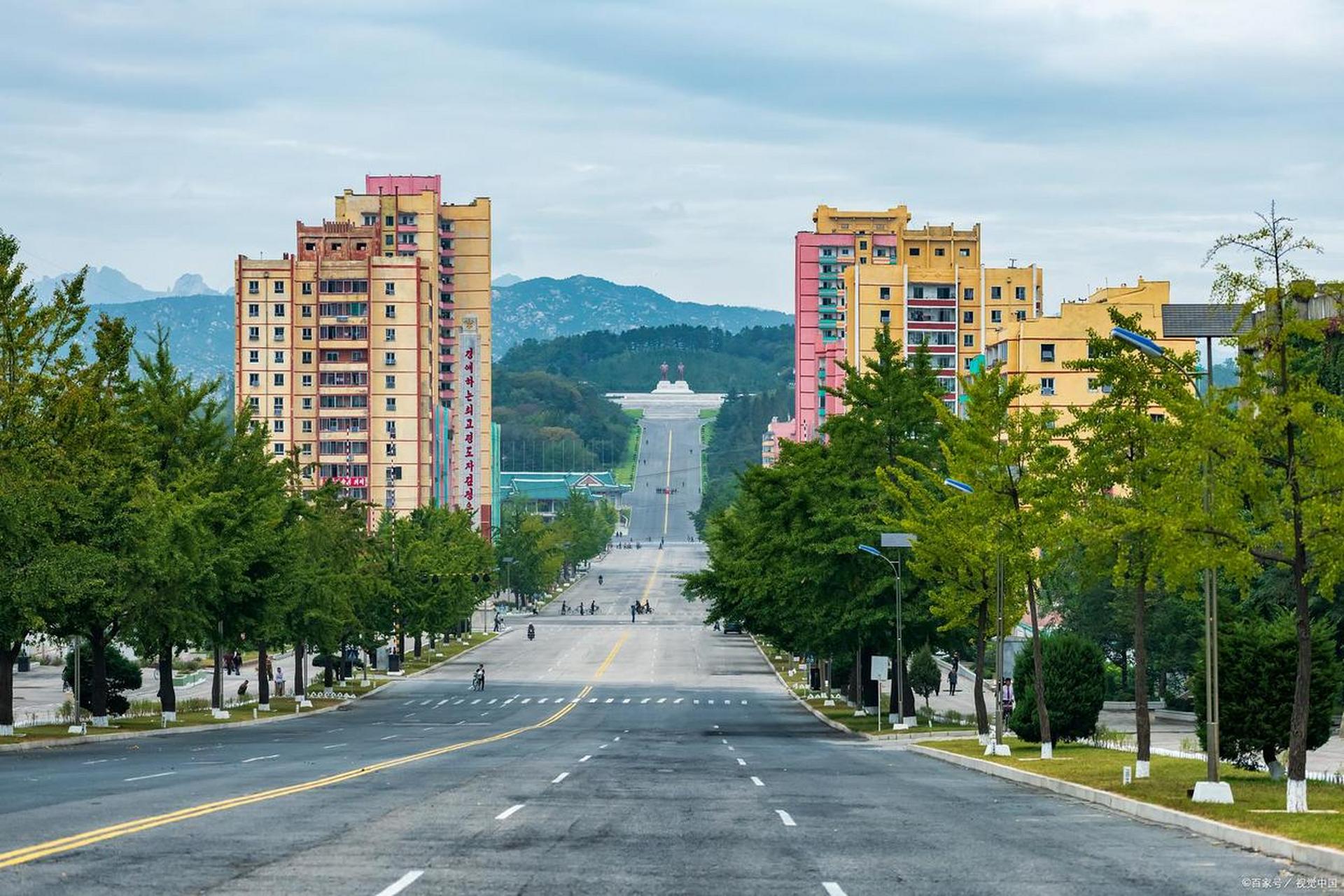 朝鲜第二大城市开城,是曾经高丽王朝的古都,如今开城是朝鲜特级市