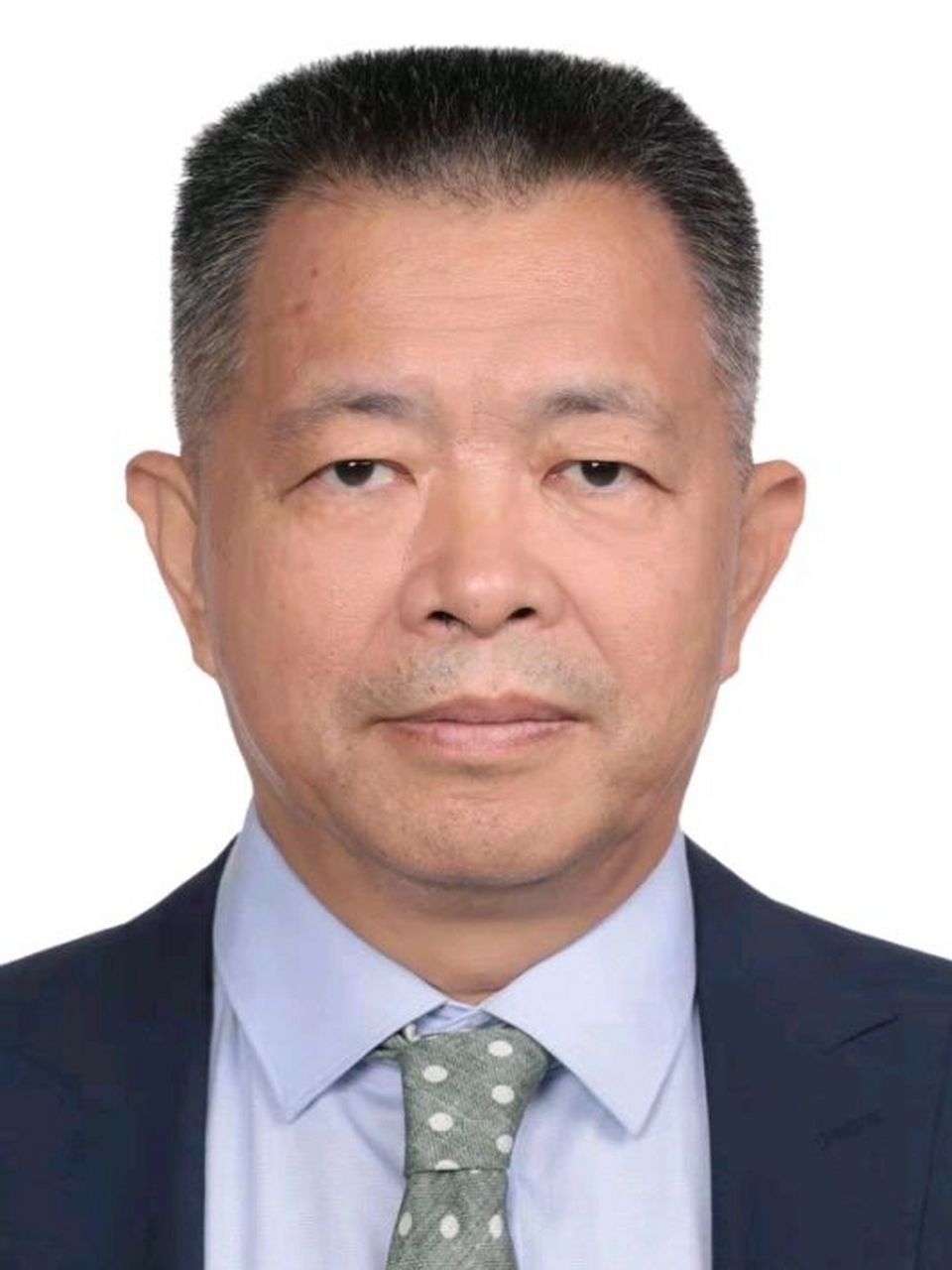 张宝东,男,1962年生,河北三河人.中国工程院院士,信息安全专家.