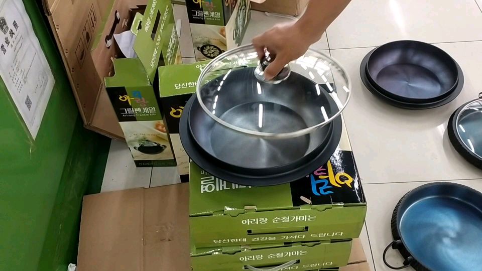 无涂层多功能铸铁锅和烤肉锅,终于到货了,让大家看一下