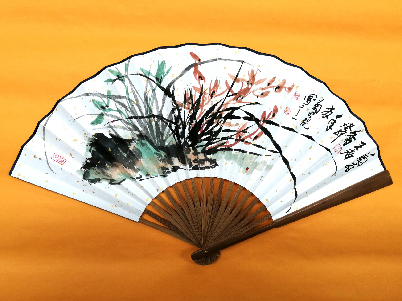 艺术当代:兰晓龙先生写意扇面,夏日清凉 #文化# #收藏# #国画