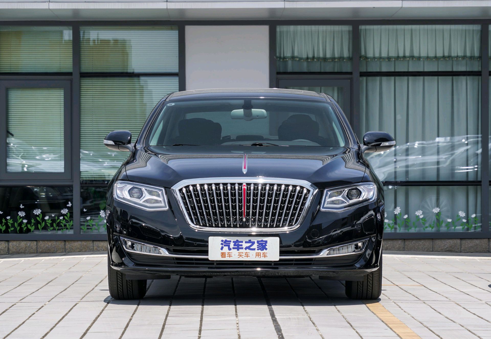 2021款红旗h7,配置豪华,气场强,取消3.0l六缸,还值得入手吗?