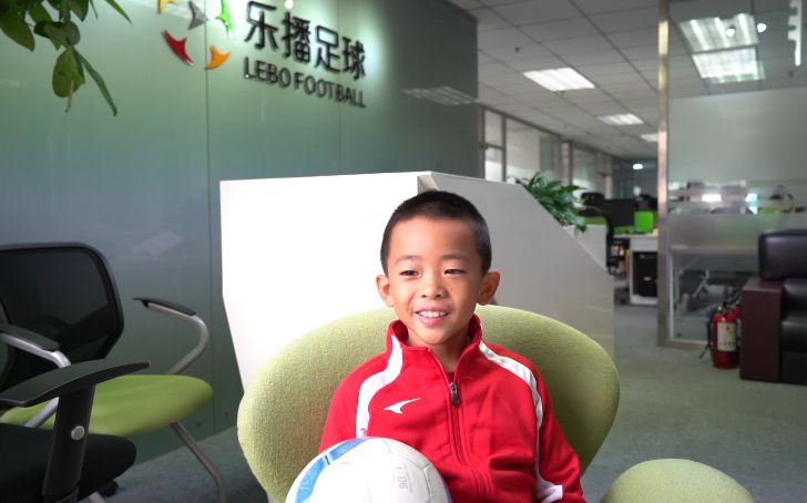 董路发文「带中国足球小将 6 战 6 胜夺冠,不好意思我有点骄傲」