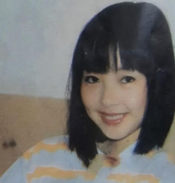 53岁陈鲁豫瘦成纸片人,头大身小,现身意大利,称每天只吃几十粒米