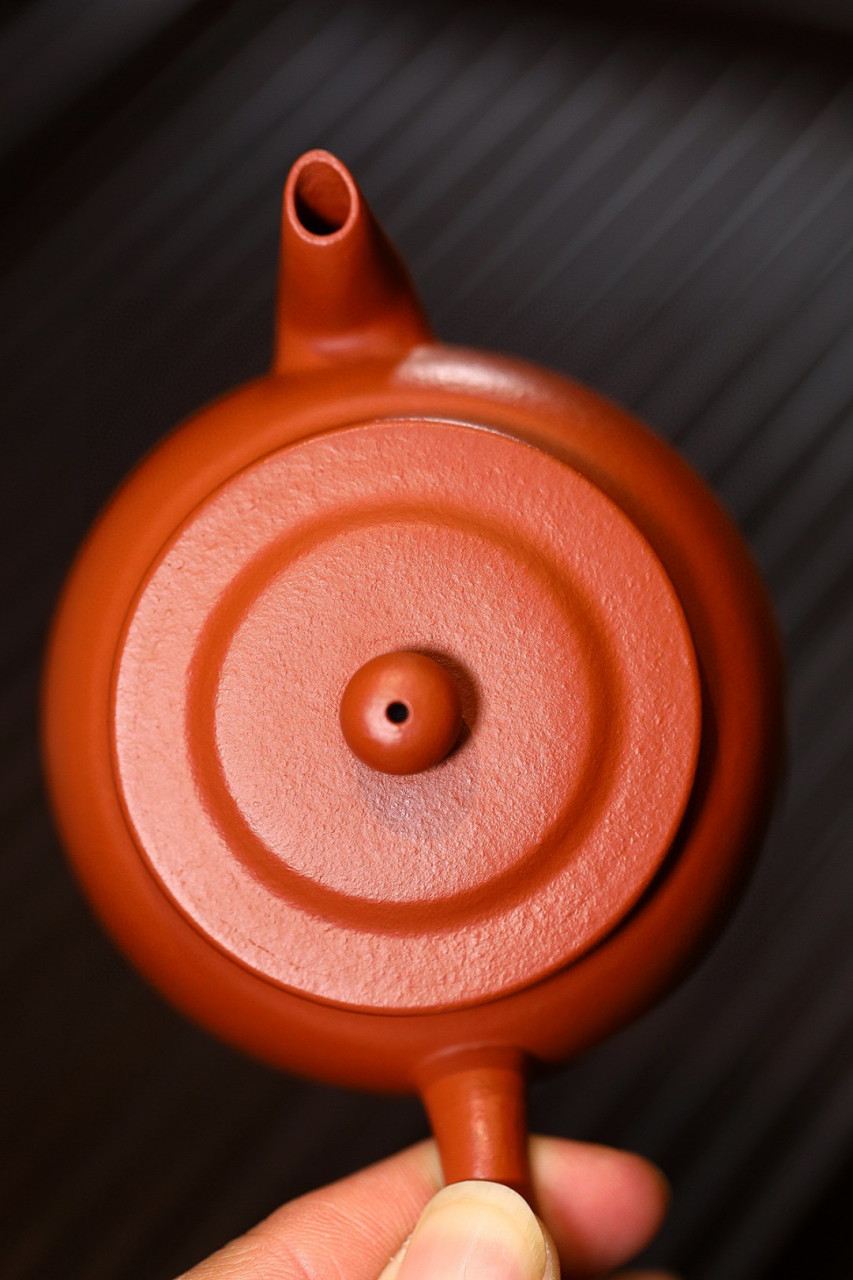 平盖莲子|优质朱泥|160cc|全手  整器在曲与直之间自如流转,似界限