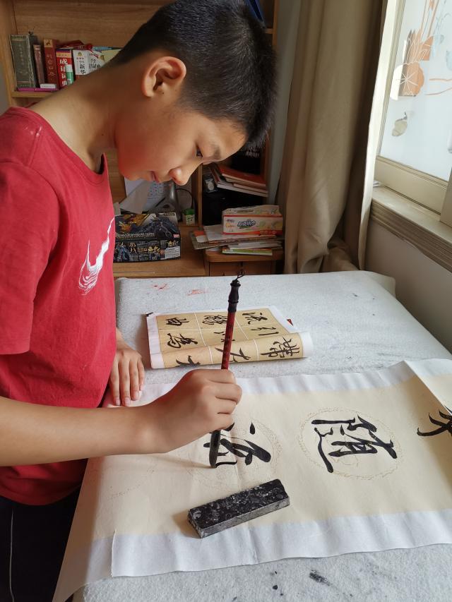 现场背临《兰亭序》李昭华参加湖南卫视《书法大会》擂台赛全记录