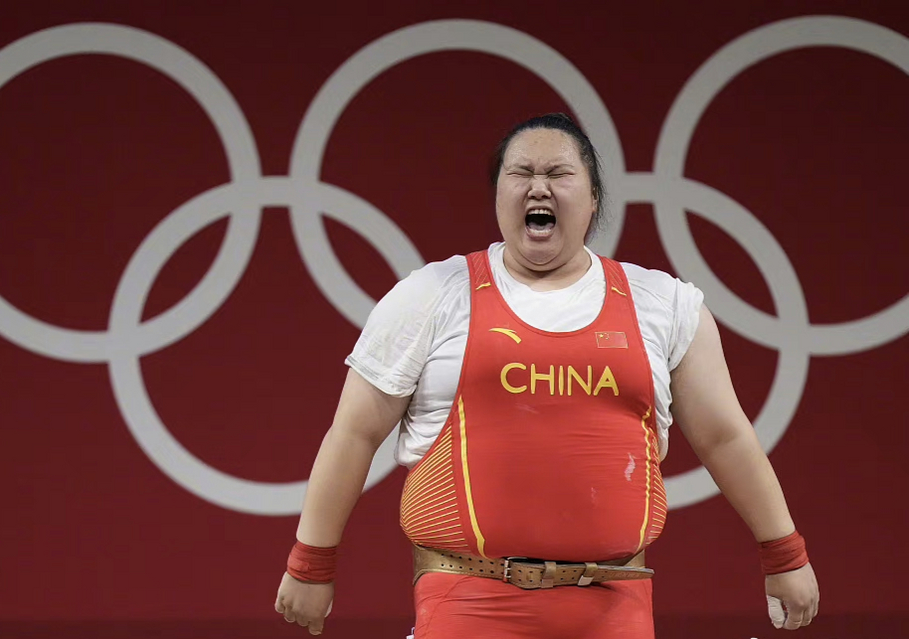 东京奥运会女子举重图片