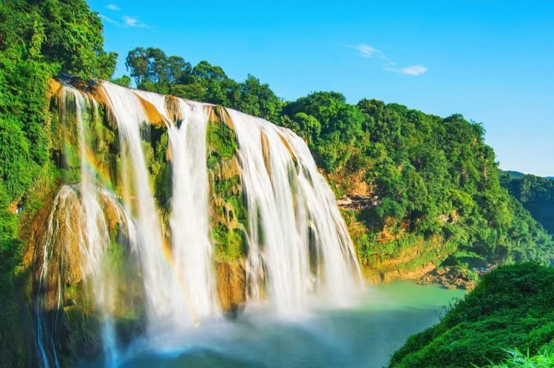 贵州风景秀丽,茅台镇美酒飘香~欢迎酒友们国庆假期来赏景品酒[嘿哈]
