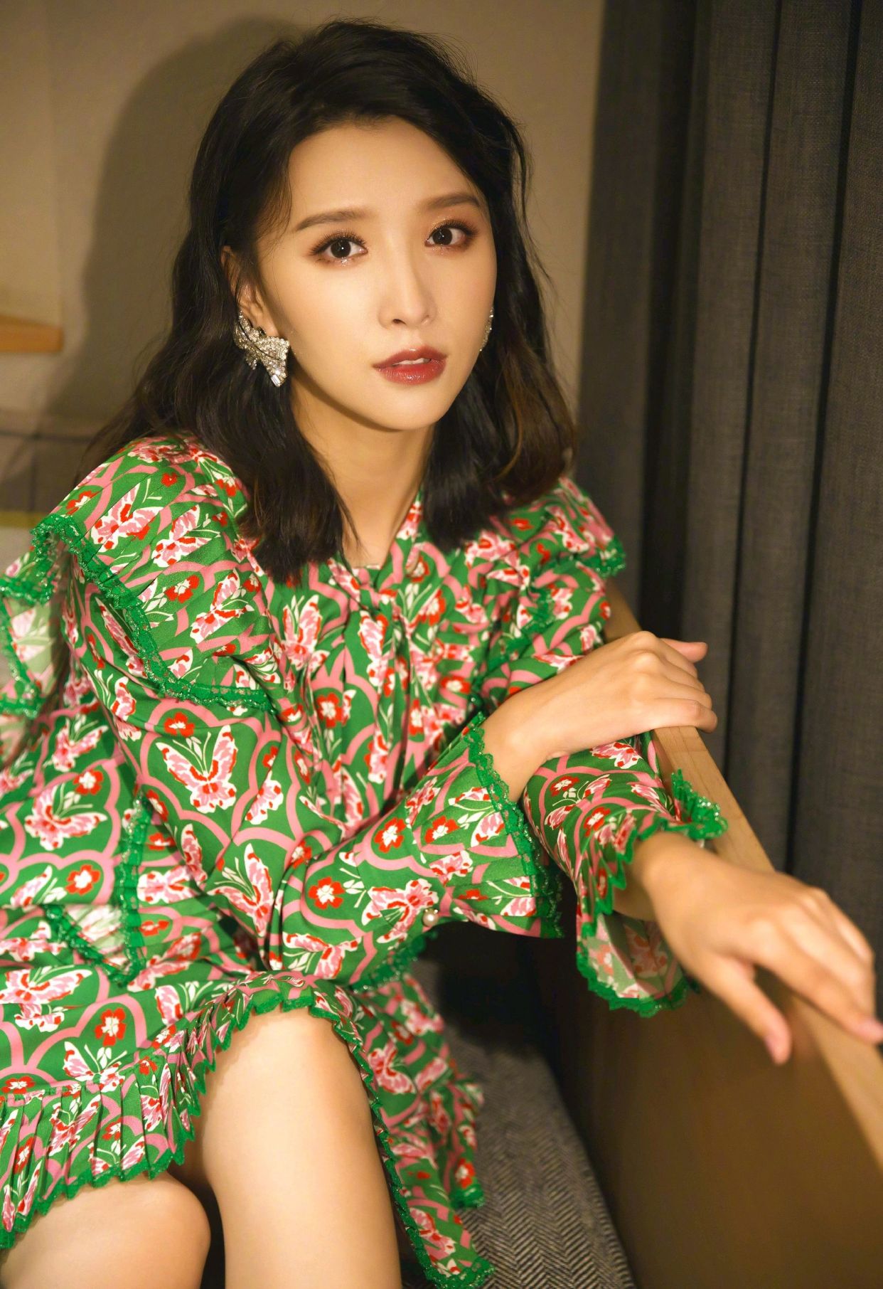 明星写真美图|张杨果而