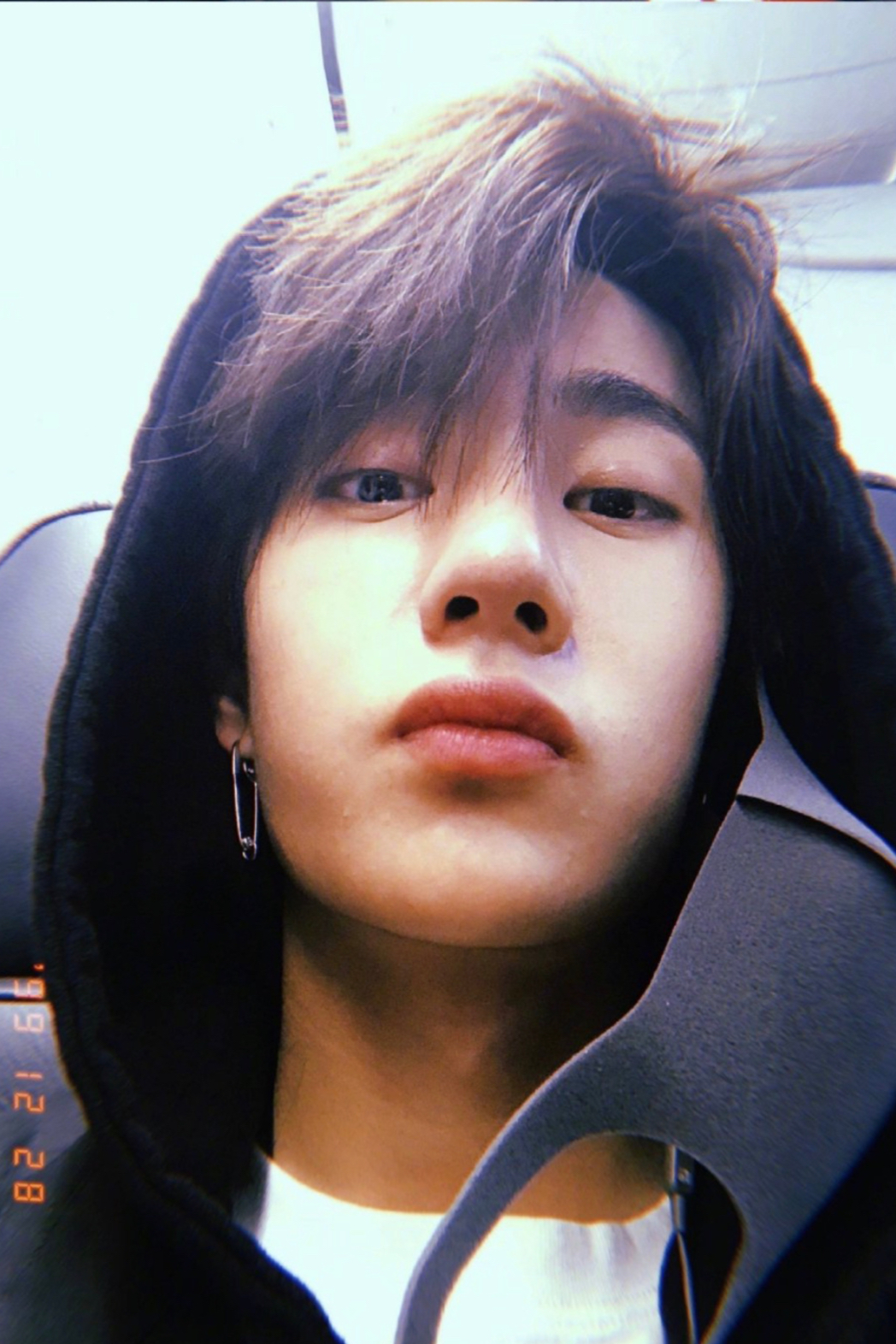 王一博大头照2.0