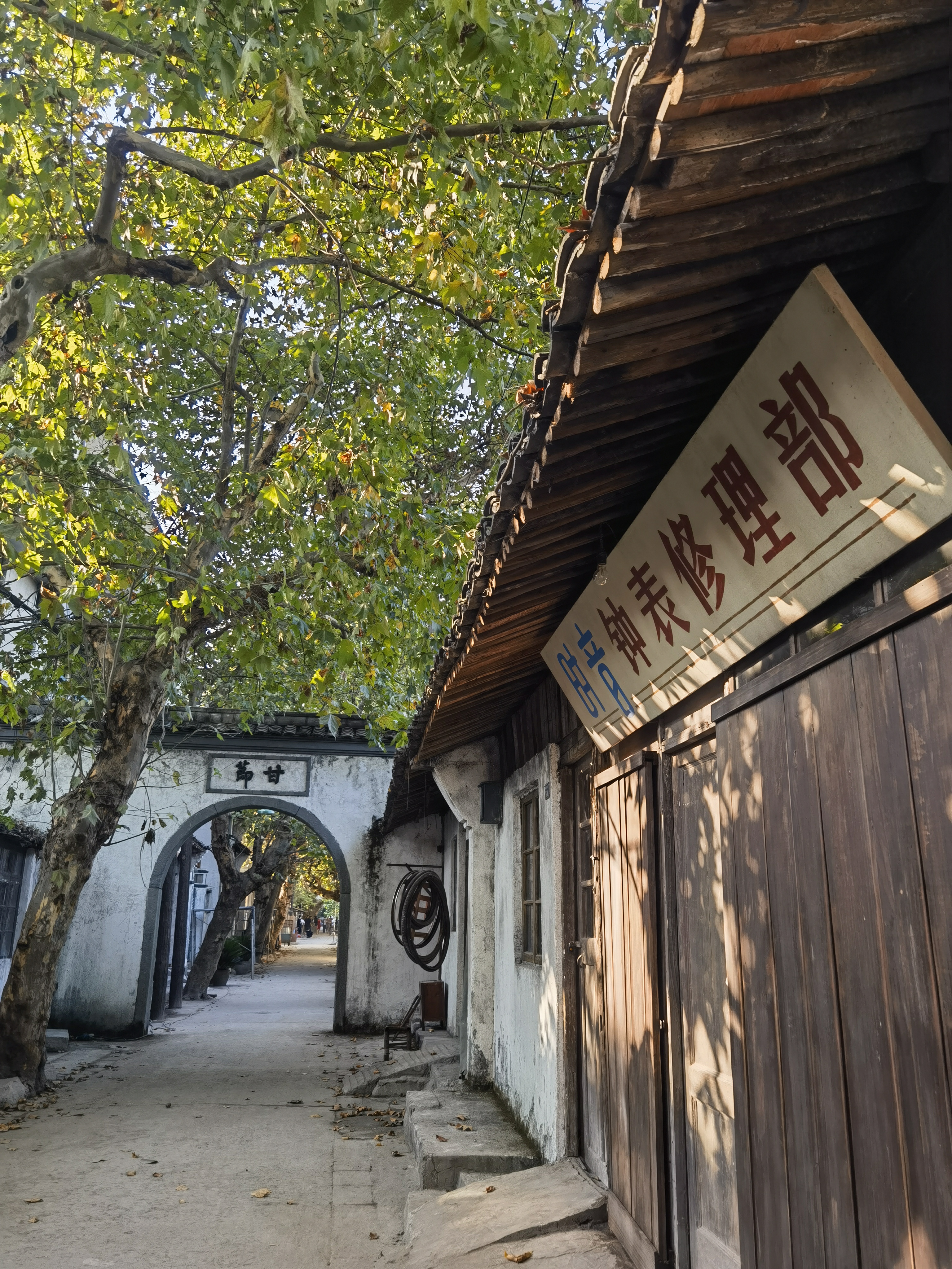 宁波的秀水街历史街区,感受明,清,民国各时期的风华绝代