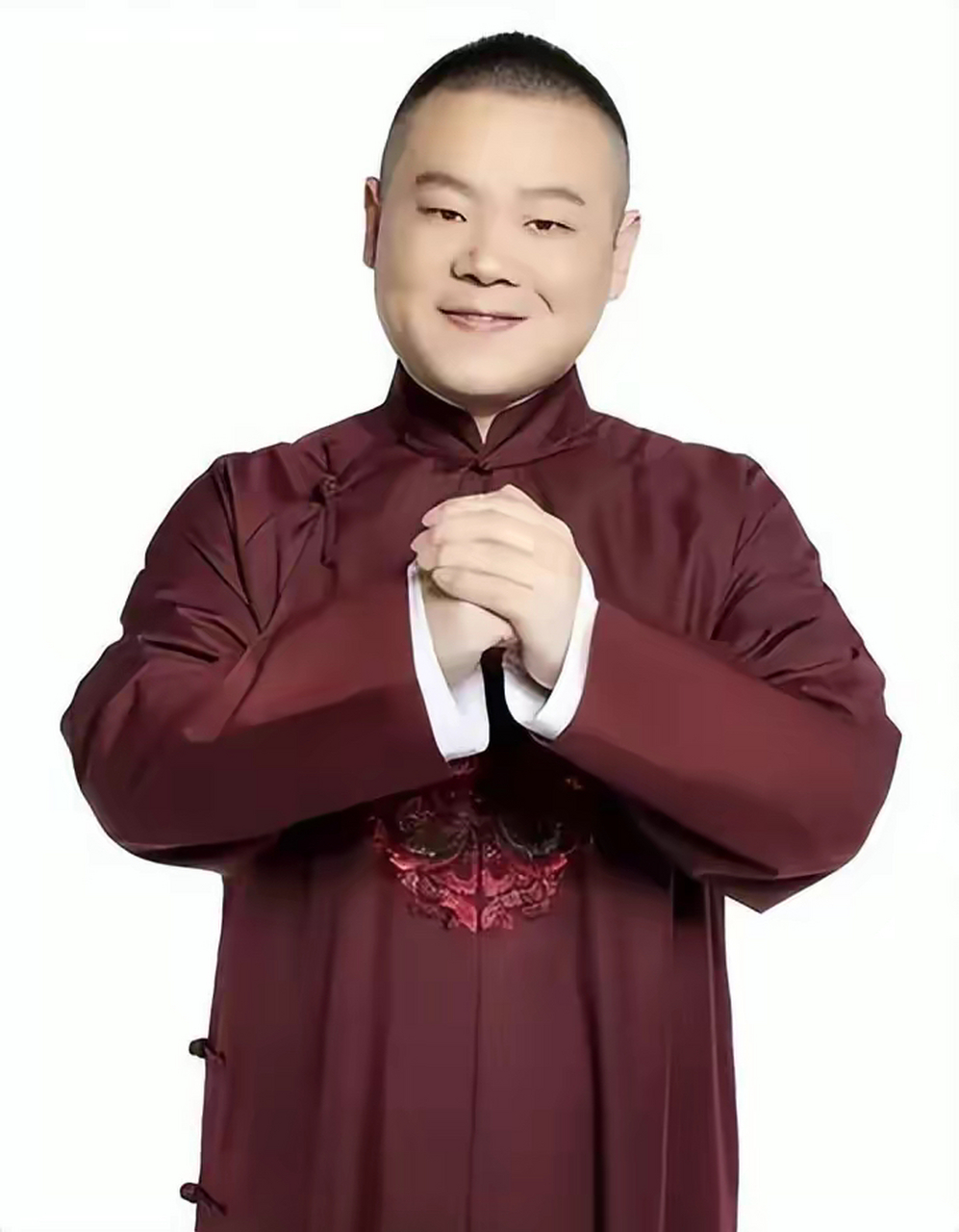 4月8号,岳云鹏突然在社交平台发了条生日祝福,还配上了颇有深意的"