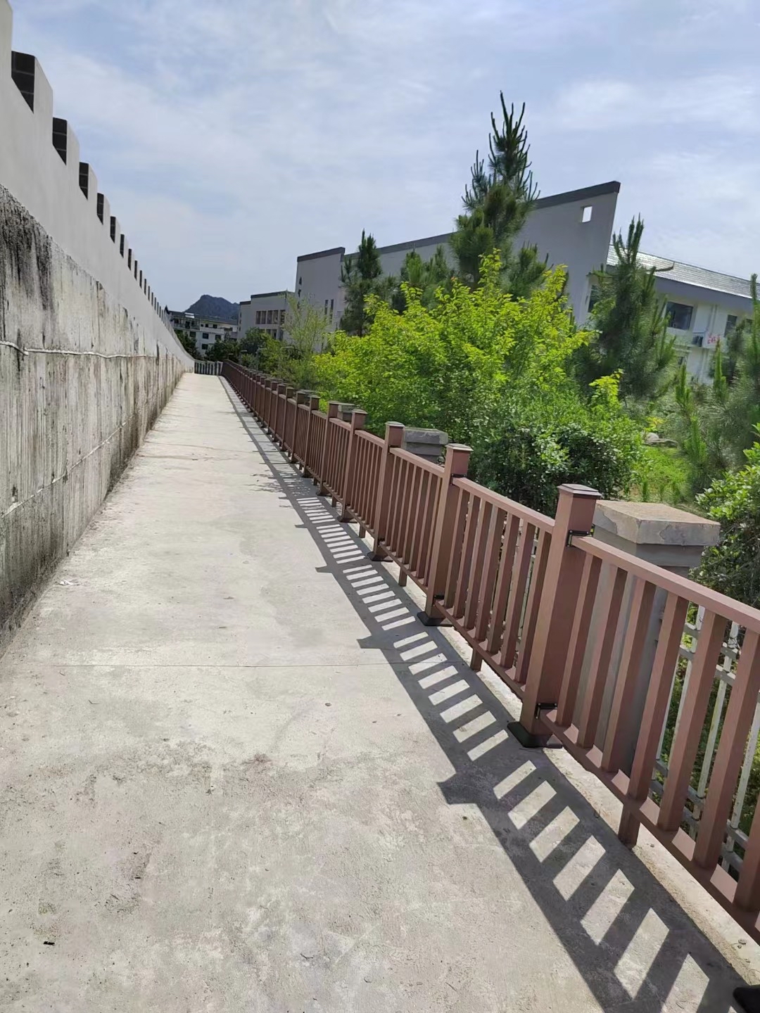 塑木栏杆案例欣赏