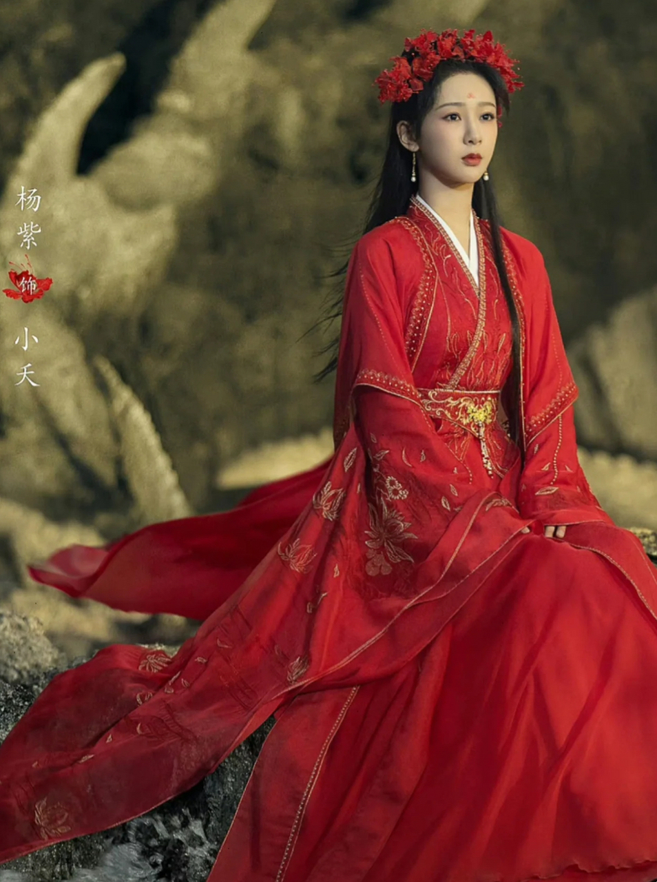 新剧《长相思》剧照,不知道剧情如何,演员倒是俊男美女#娱乐最前沿