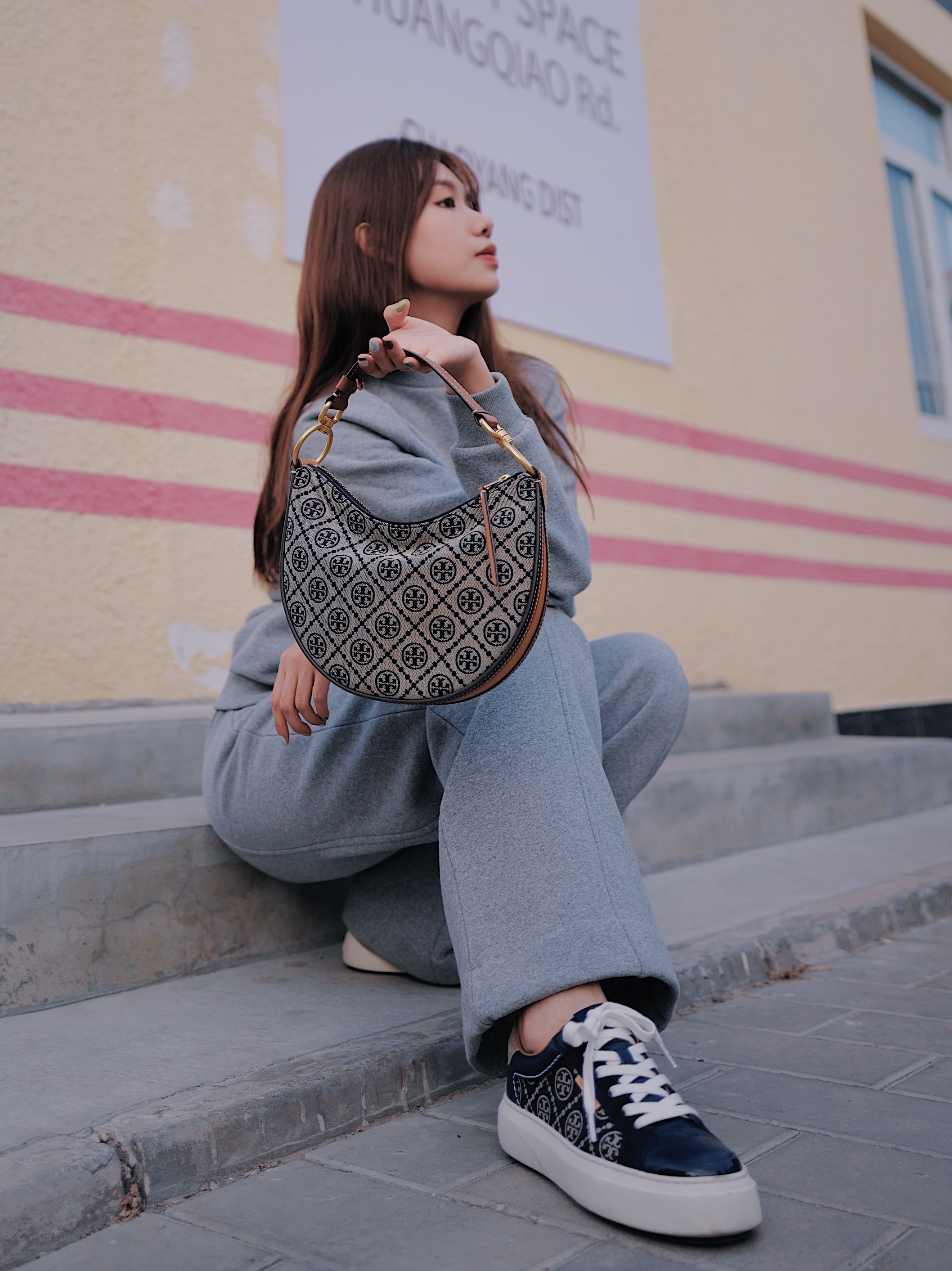 做一天tory burch幸运女孩