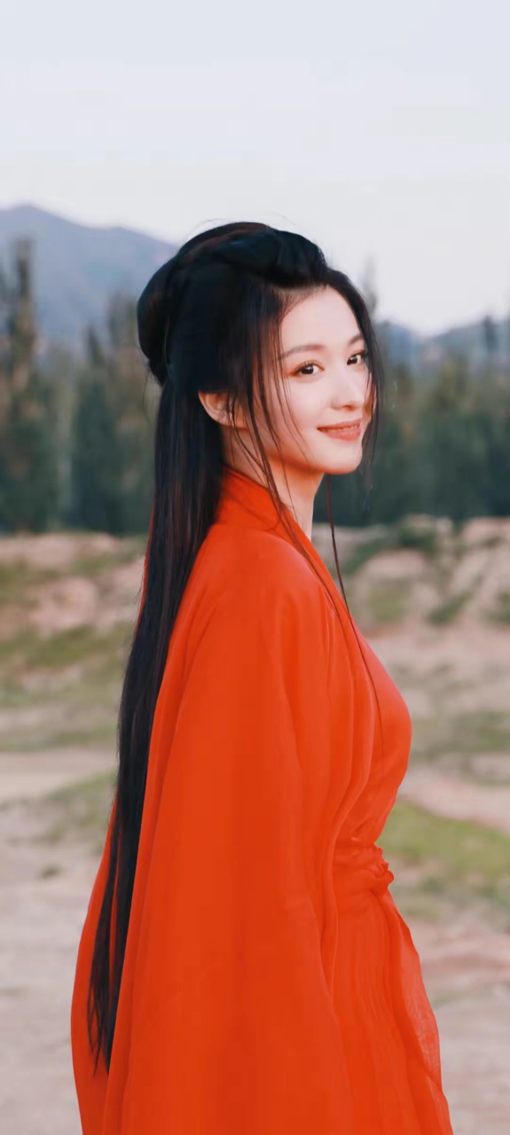女神王楚然,红衣飘飘,美若天仙#王楚然