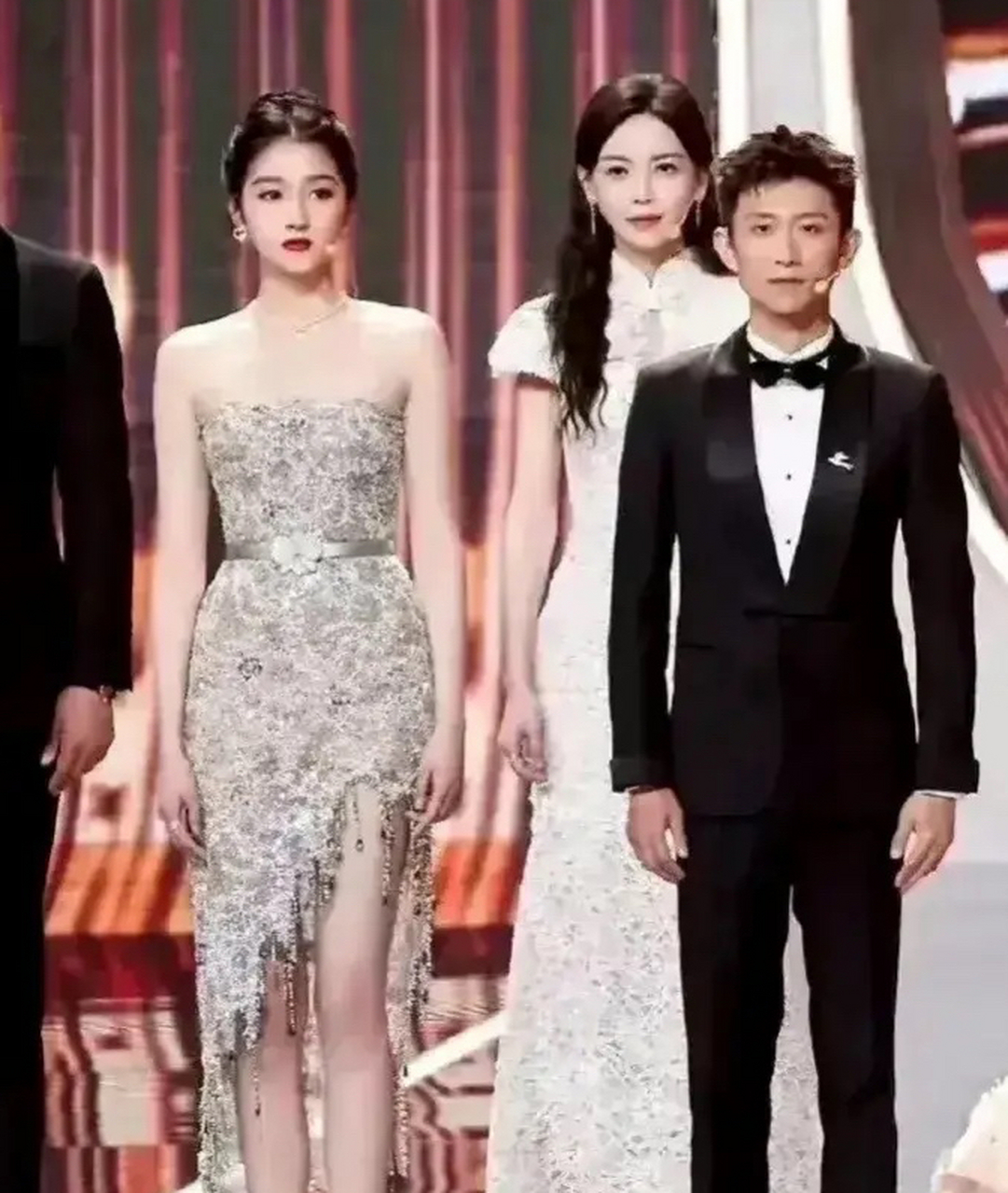 关晓彤张一山,十年前vs10年后