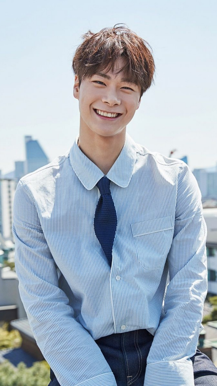 文彬# 组合astro成员文彬被发现在家中死亡  据首尔警方透露,经既人