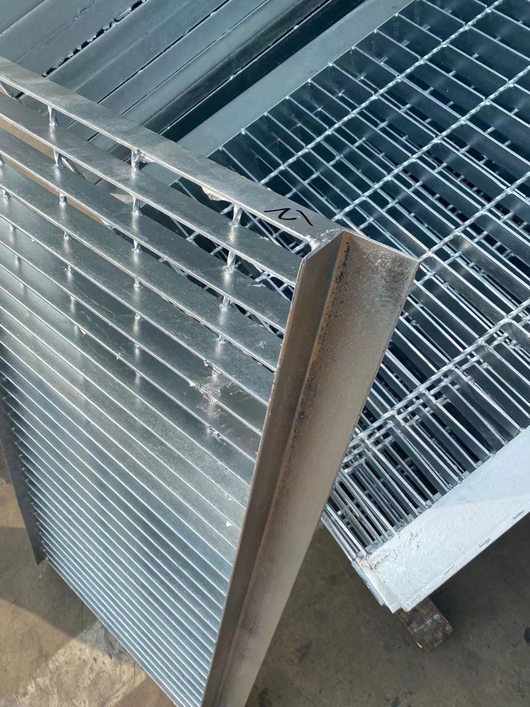 排水沟盖板镀锌雨水篦子
