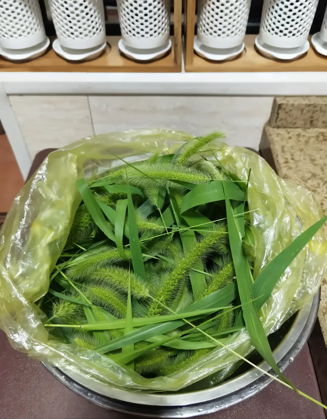我的见识还是短了些狗尾巴草竟然也可以油炸