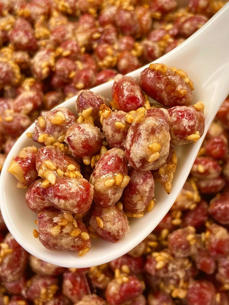 这个糖霜花生米真的是一绝!巨好吃!