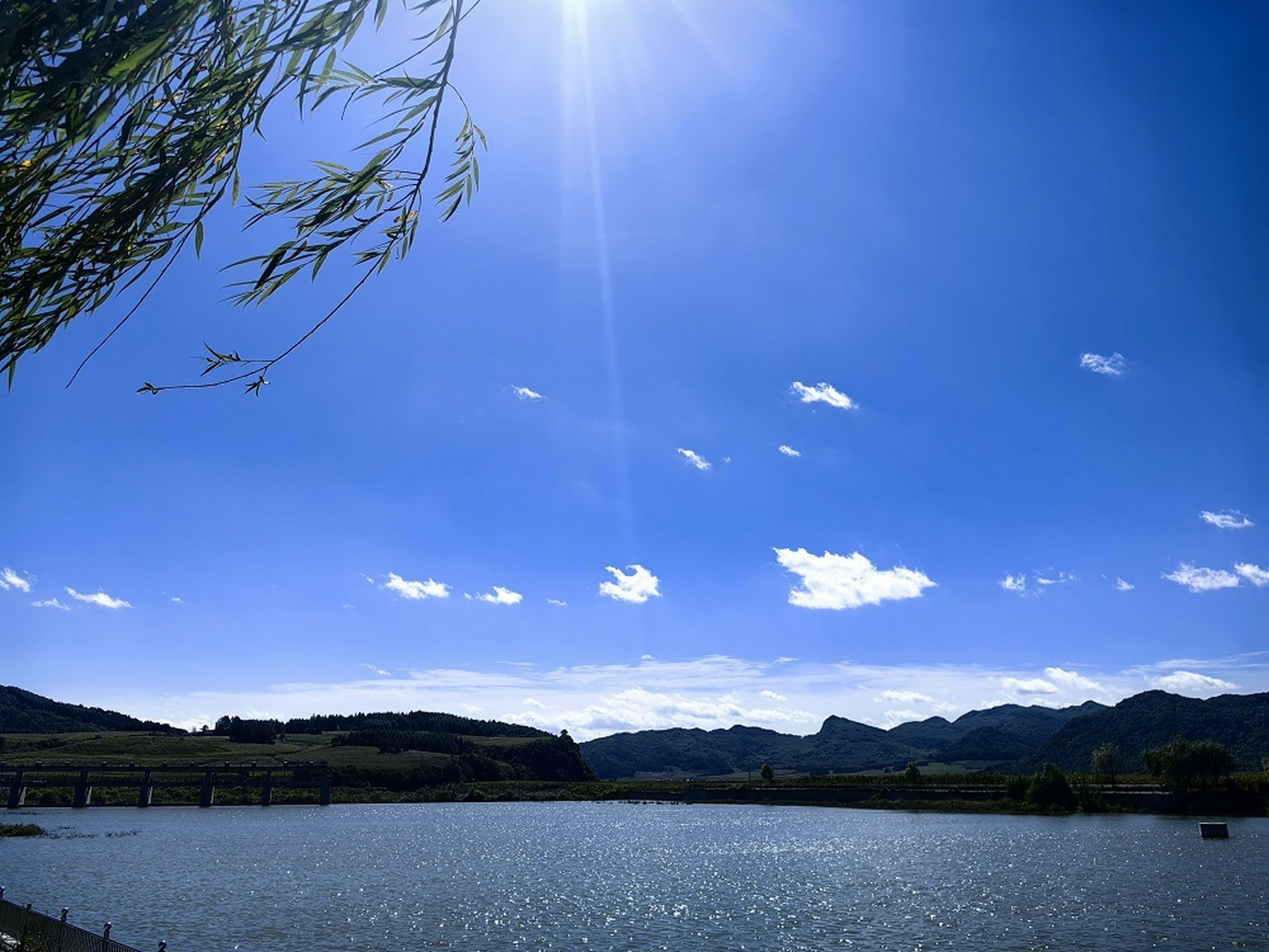 贯彻二十大辽宁在行动# #美好辽宁欢迎您# 蓝天白云 风景如画