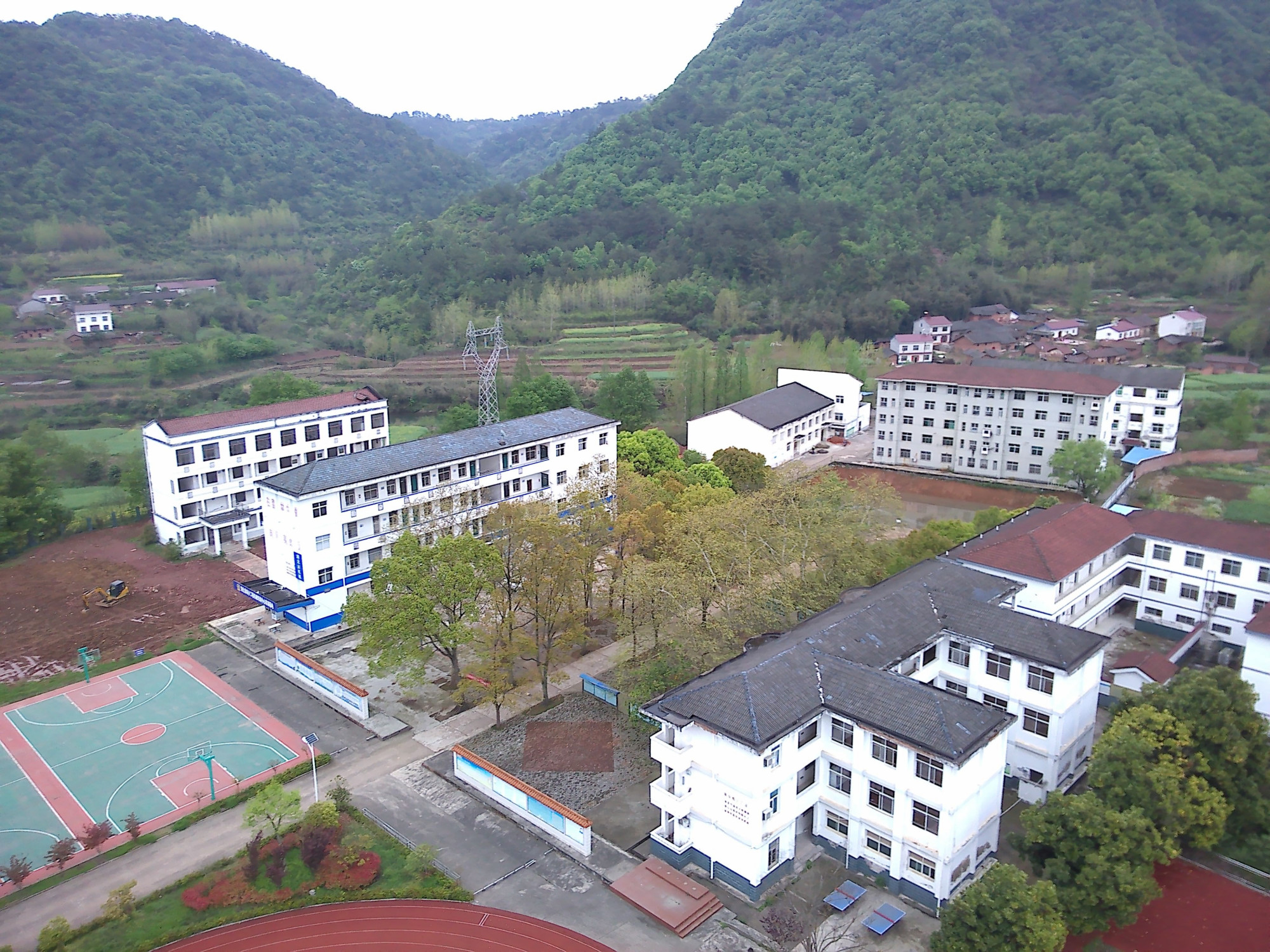 湖北宜昌市远安县茅坪场镇风景