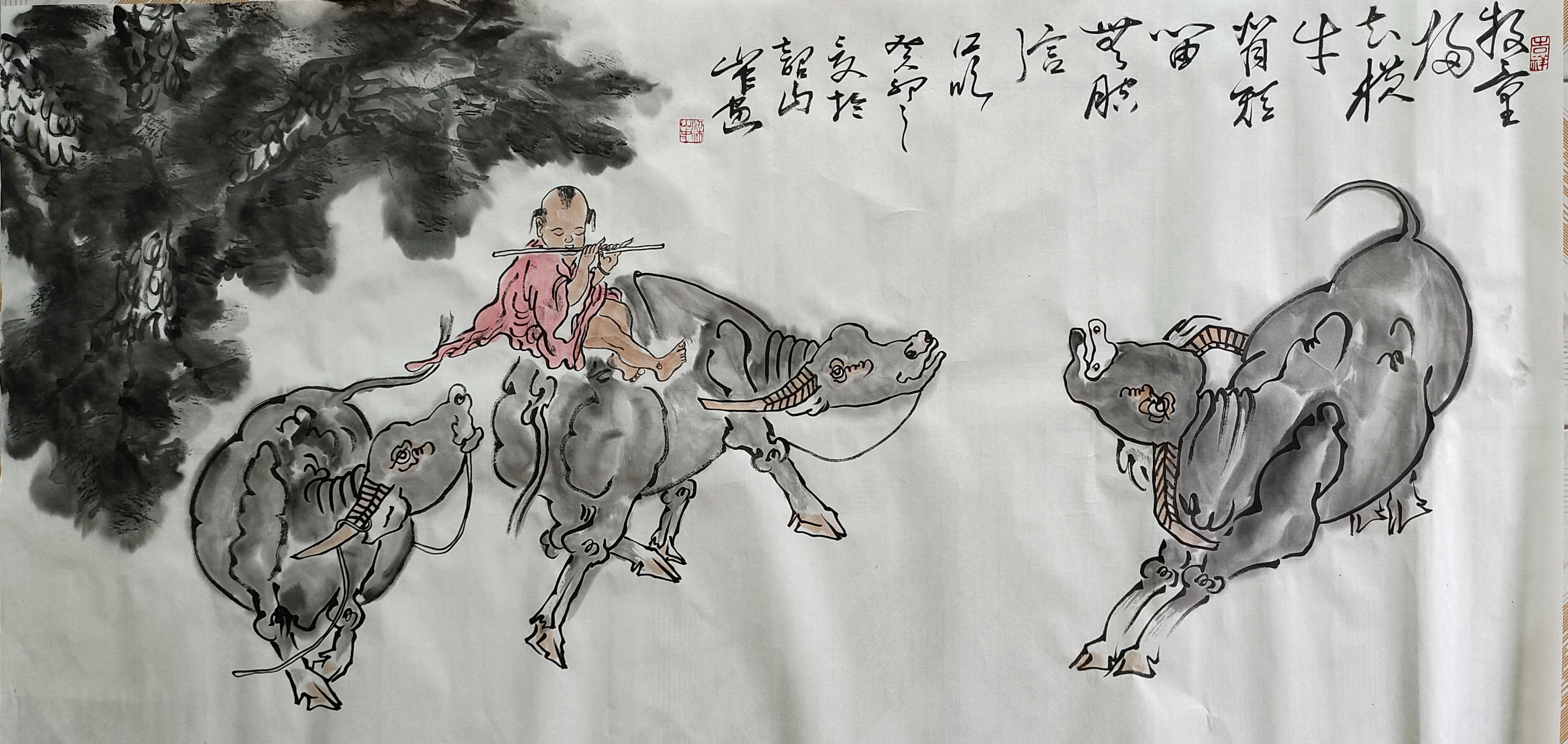 尽日门前看青山,遥见牧童骑牛还.