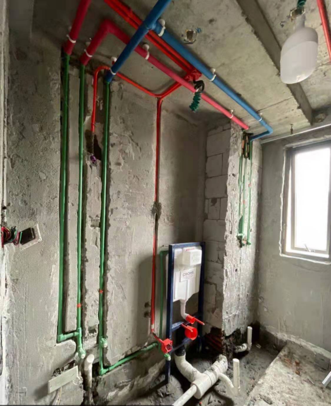 厨卫水电,走顶还是走地