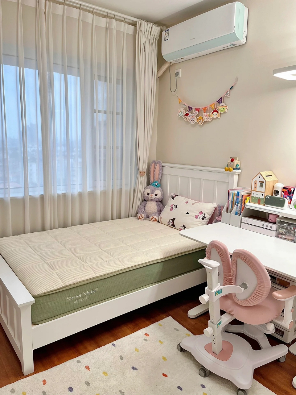 又又又来分享我家这个10平米的儿童房啦!