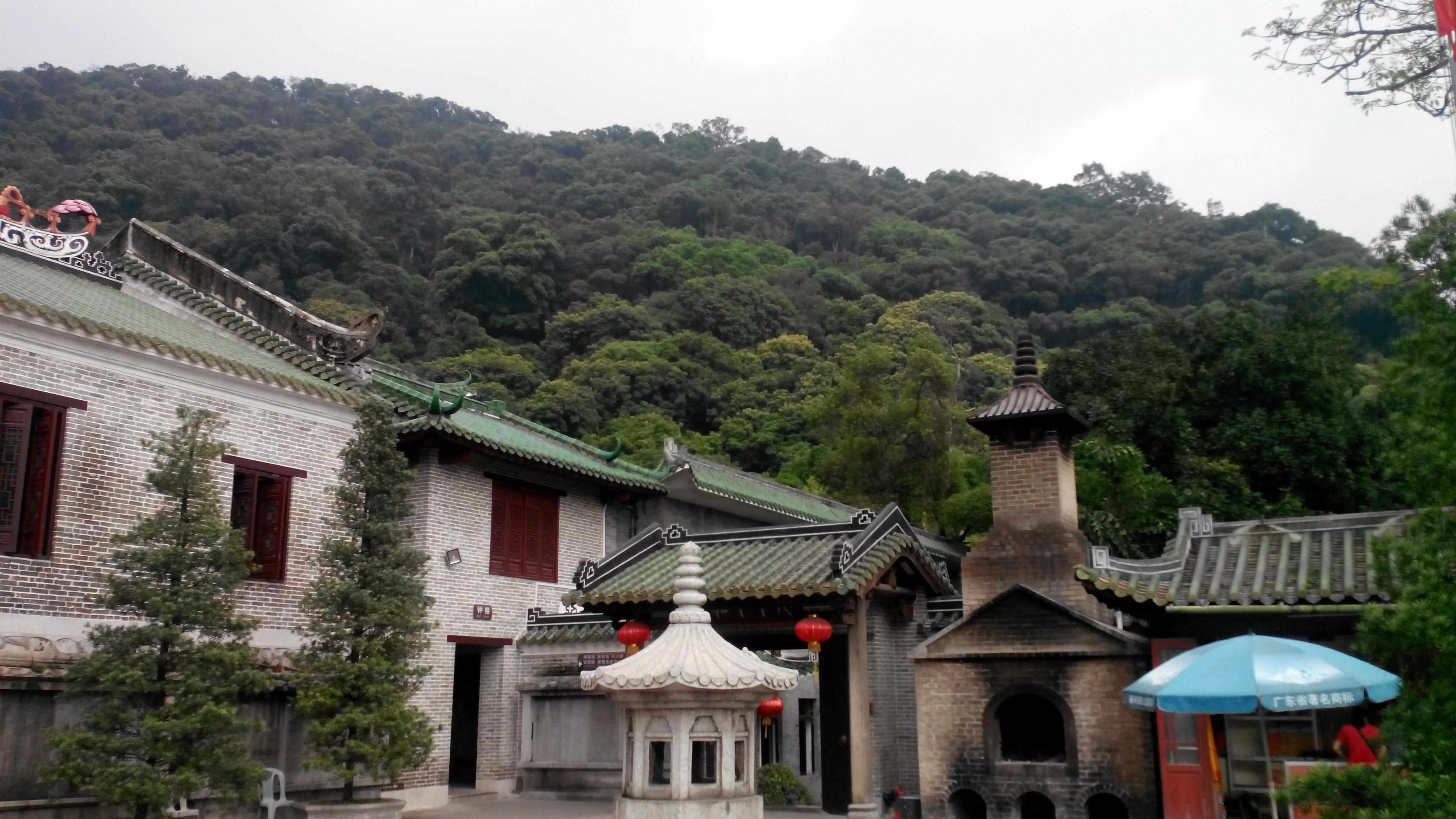 鼎湖山寺庙图片