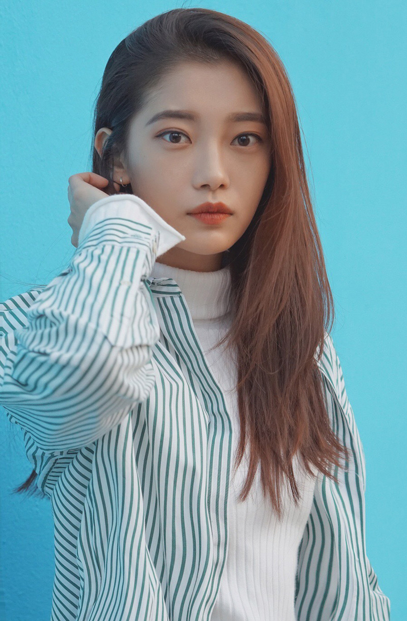 田依桐,1994年12月9日出生,中国内地女演员,毕业于上海戏剧学院.