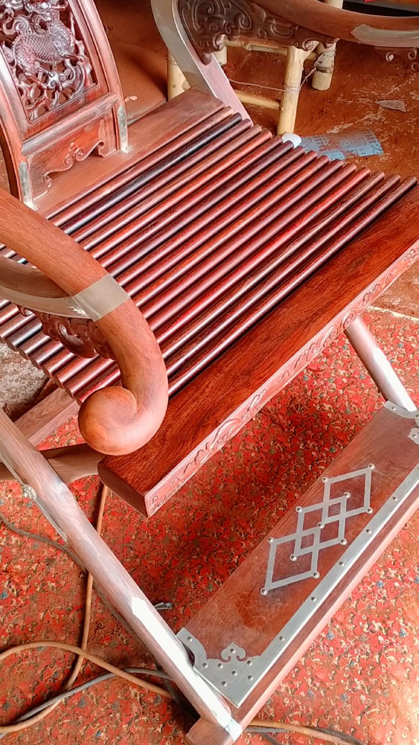 檀香紫檀～麒麟望月交椅