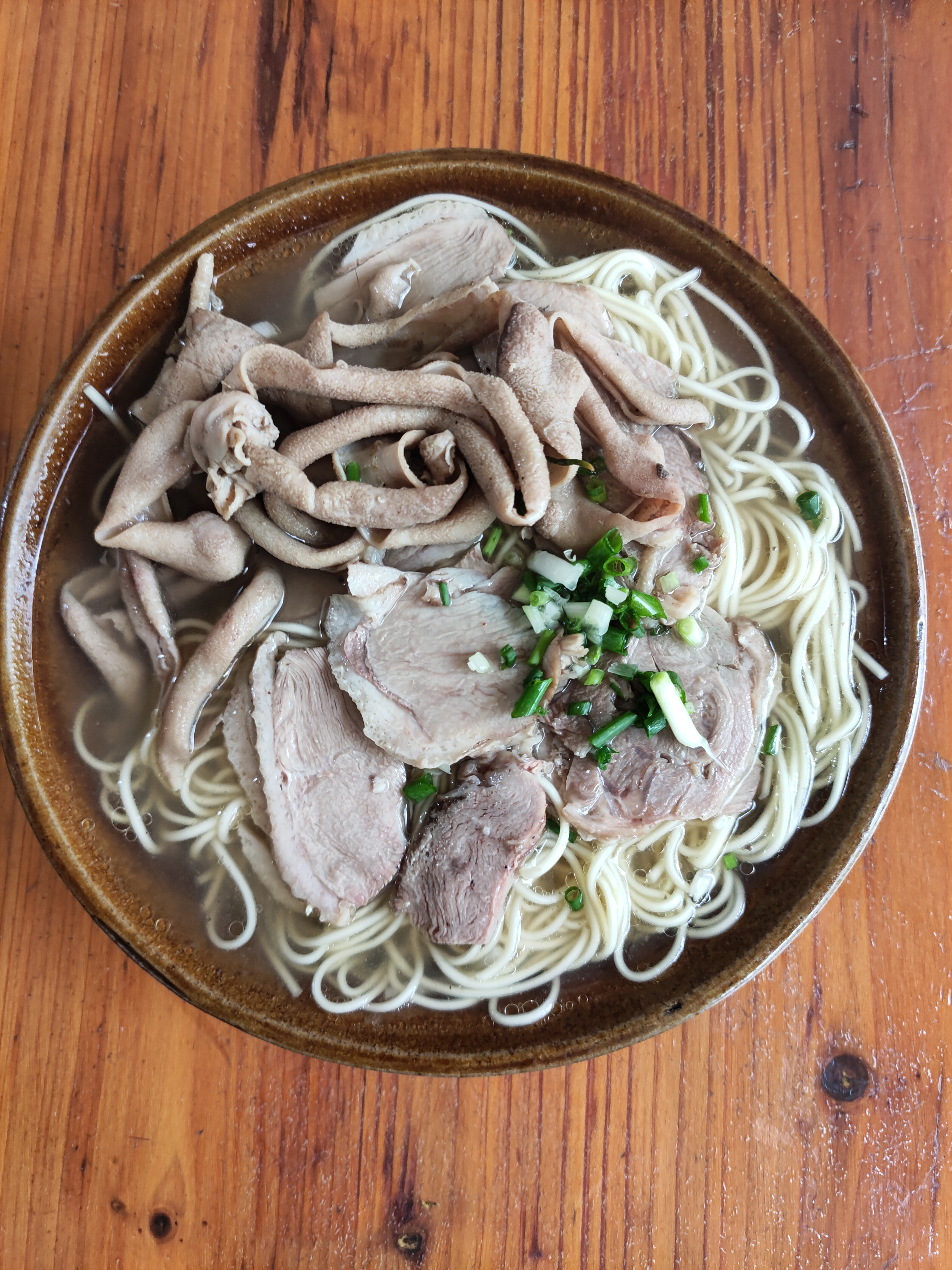 午餐,王记鹅肉粉,鹅肉面 鹅肠,12一份.湖南#武冈