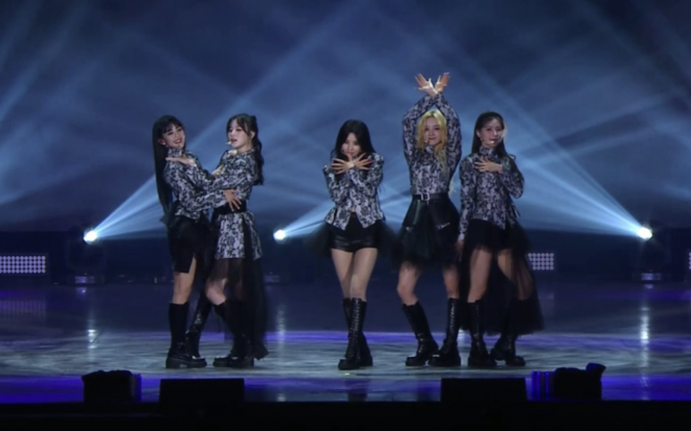 穗珍退团后(g)i-dle首次5人演出,舒华完美"消化"新part获赞