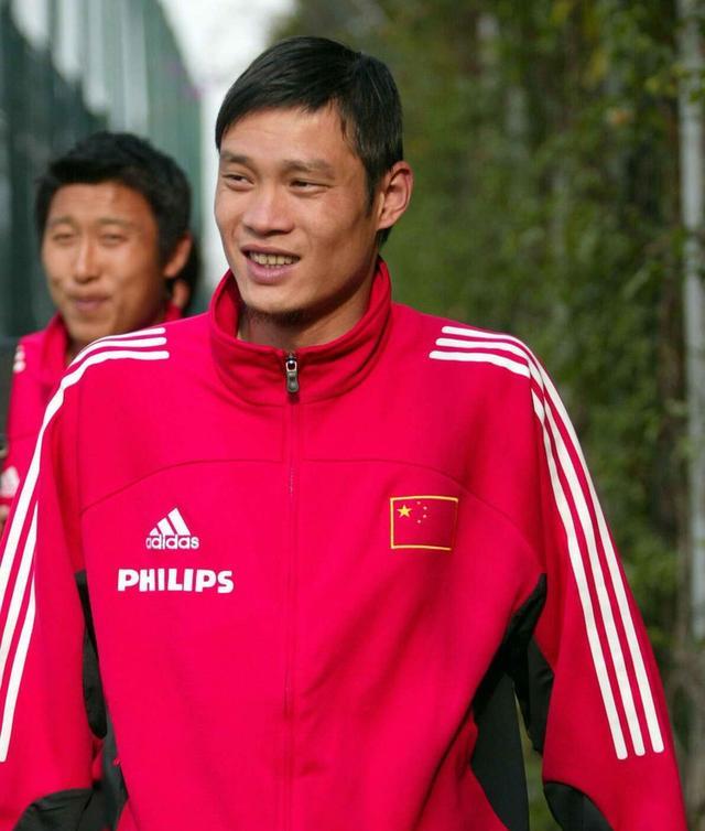 如果2002年的中国足球队和沙特队打一局,谁可能会赢?