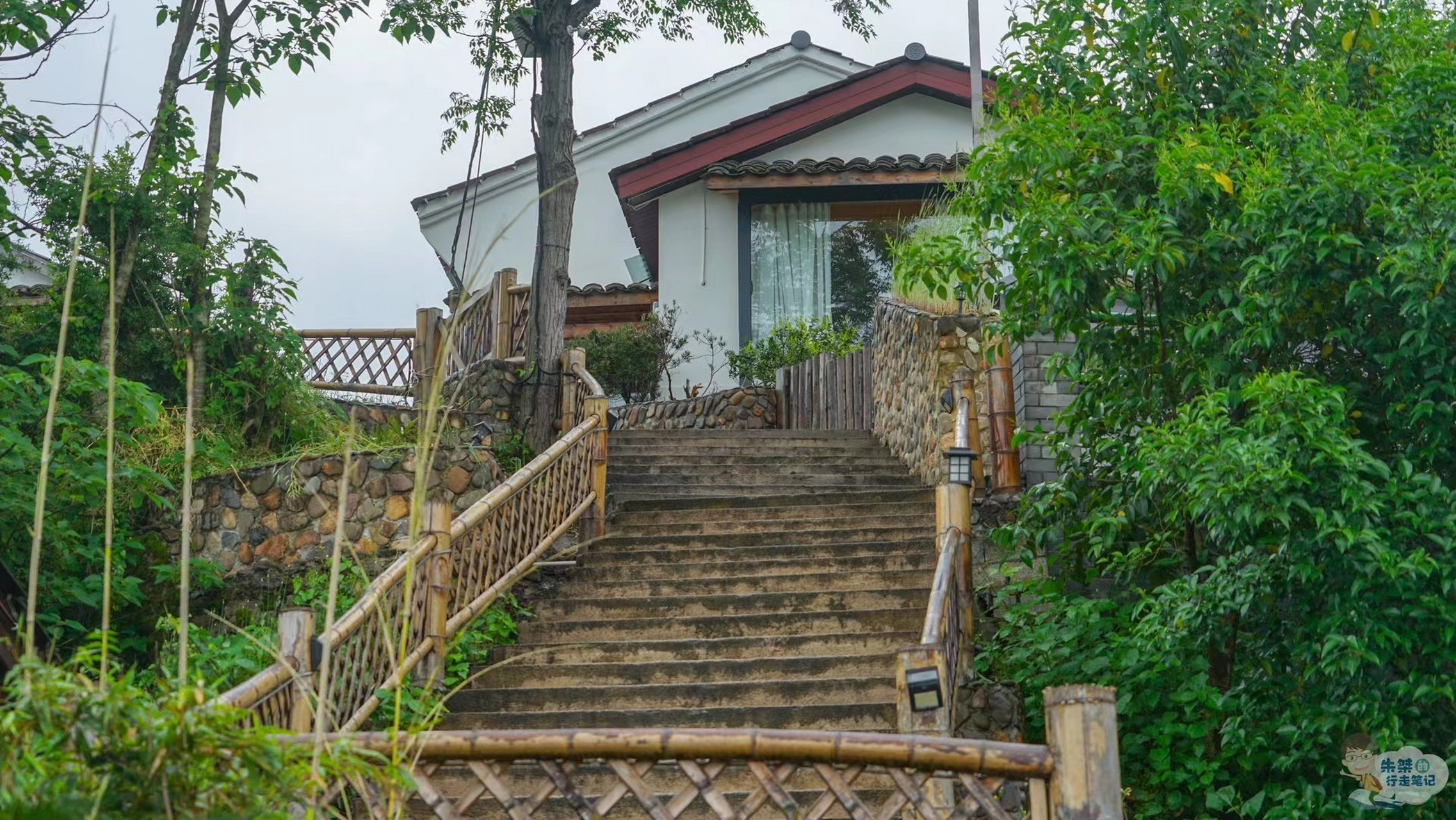 三都渔村,建德三都镇境内的一个渔业自然村  97据说这里是原九姓