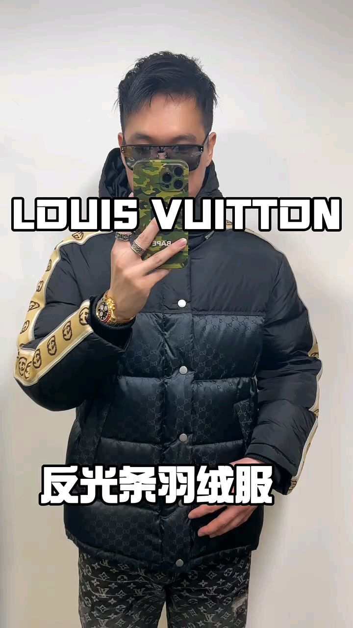 gucci反光条羽绒服经典不过时