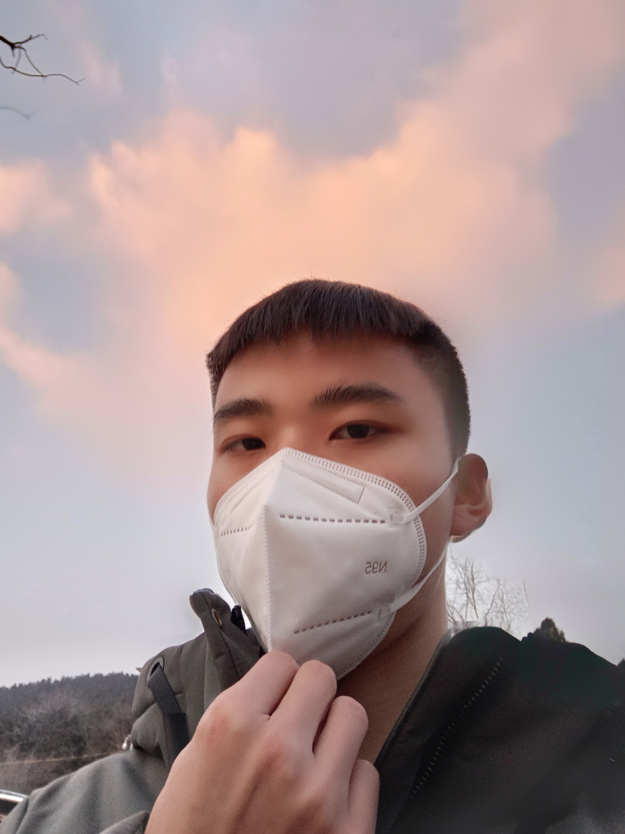 晴双胜——在困难中砥砺前行