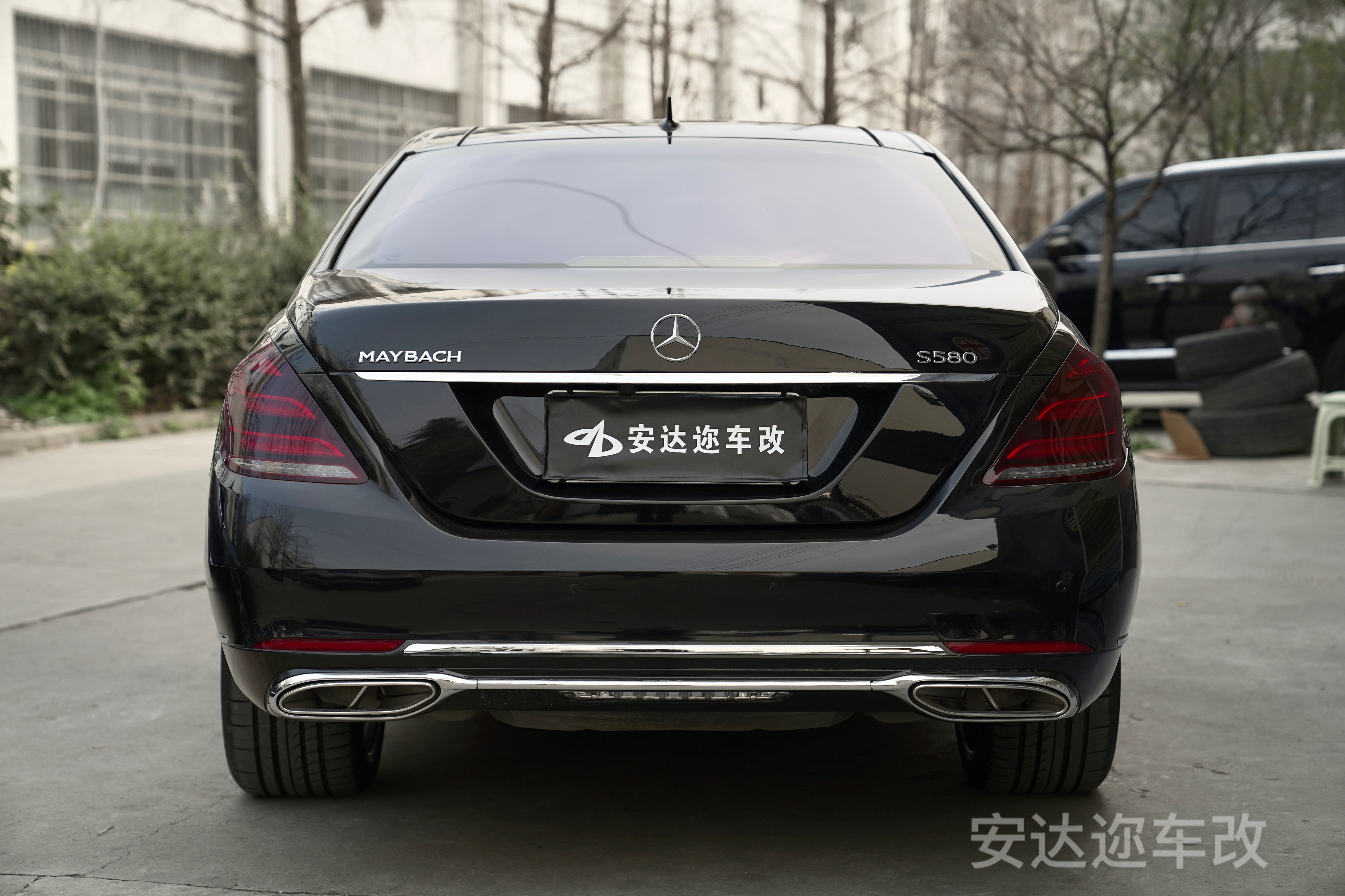 奔驰s221老款改装新款222迈巴赫