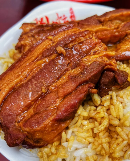 山东济南的一道传统名菜把子肉,肥而不腻,瘦而不柴,入口醇香