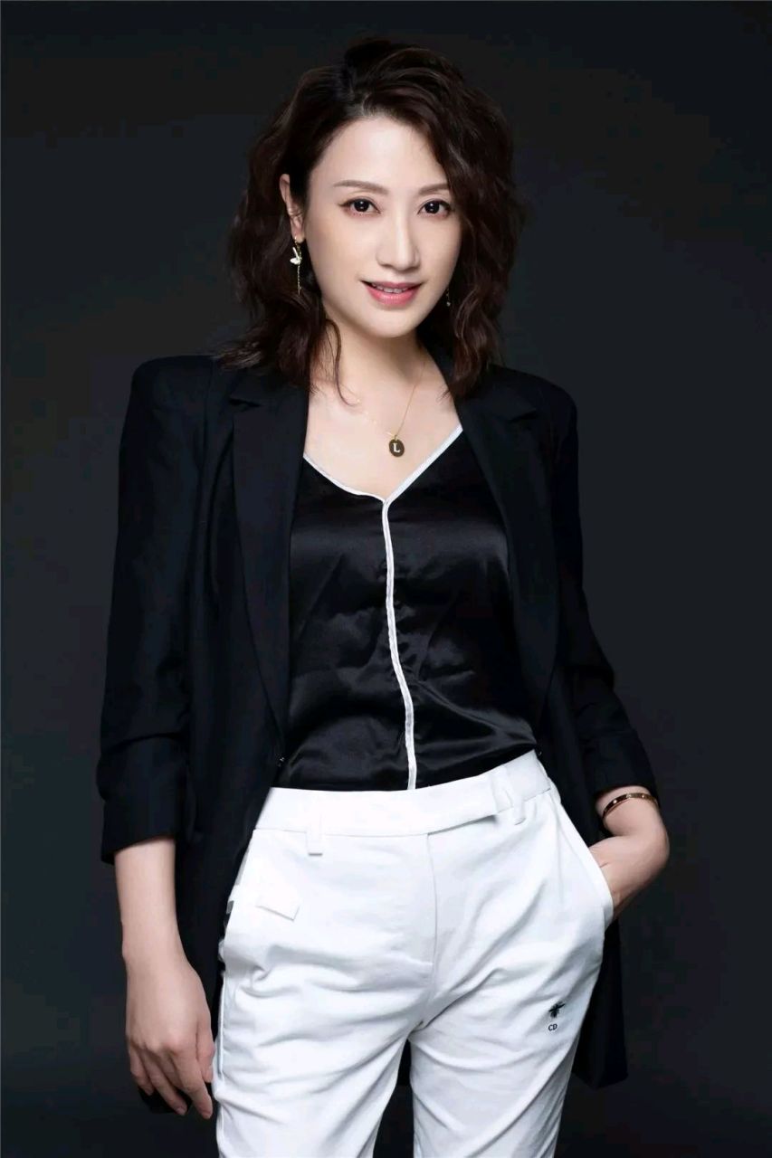 演员陈莉#每日明星美图# #绝色美人# #一眼沦陷