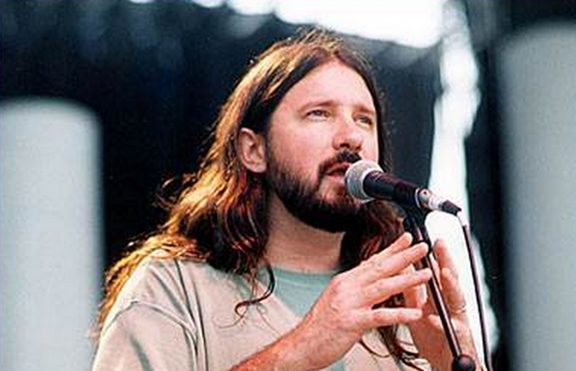 偶然听到马修 . 连恩的《布列瑟农》,发现总是听不够!