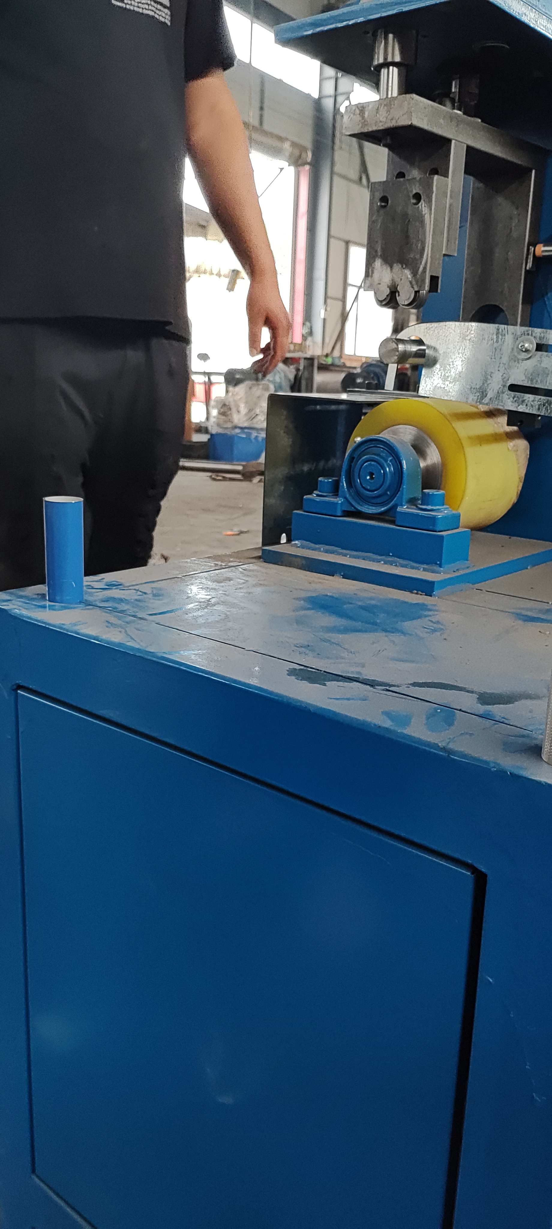 各种型号板材加工设备