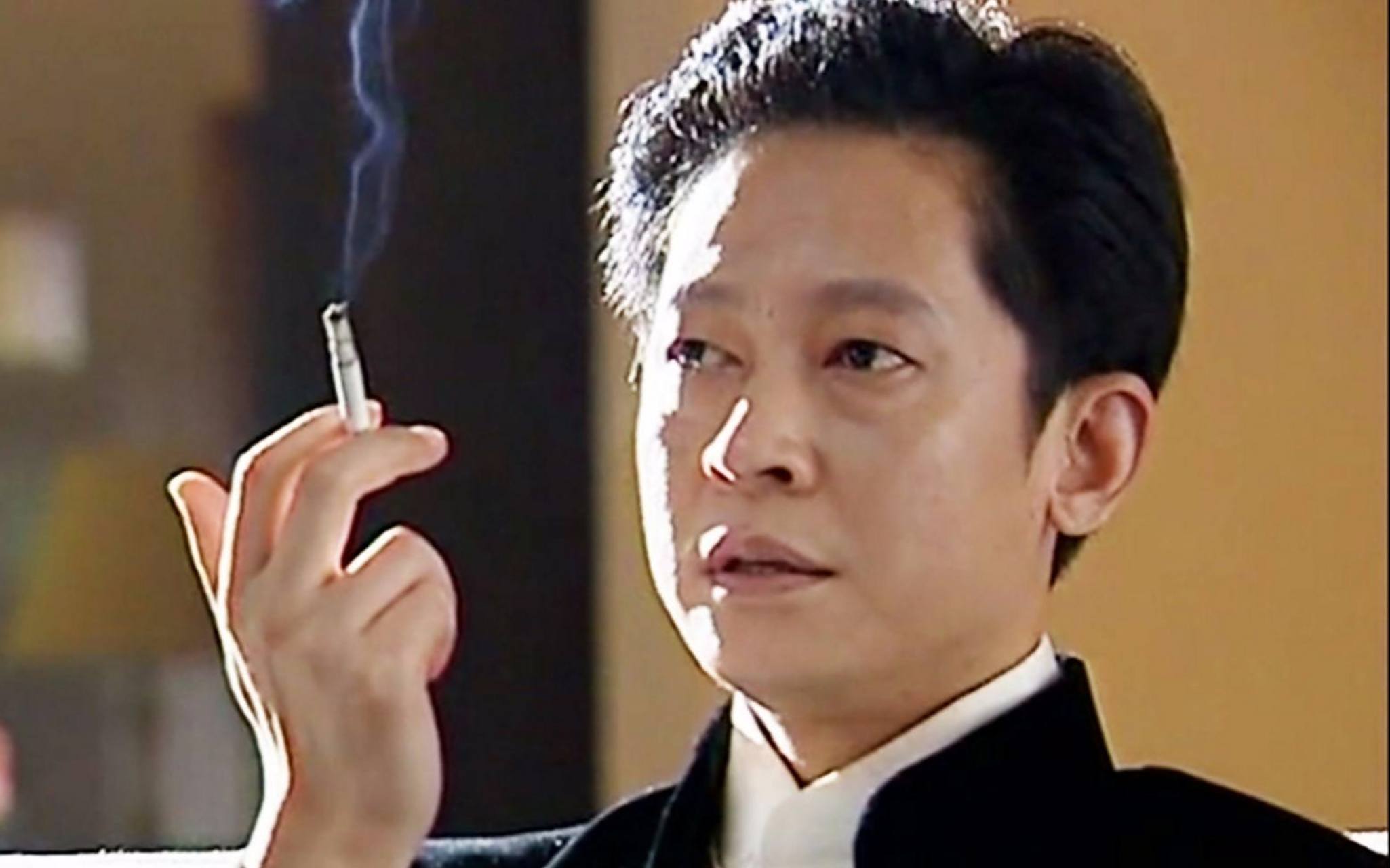 王志文有一段经典台词,直戳内心深处的人性思考:"烧香的不一定是善人