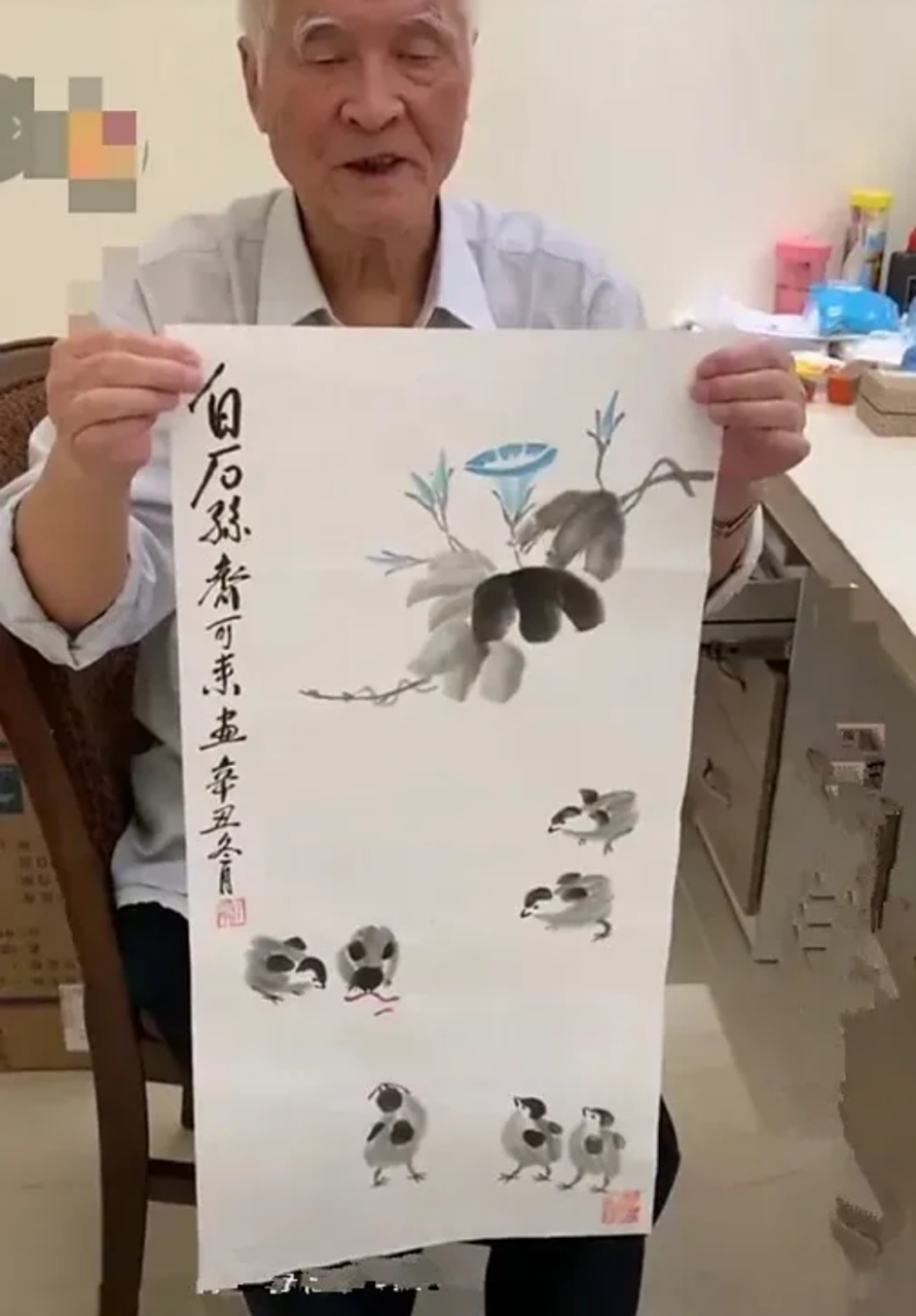 最近著名画家齐白石的孙子,85岁的齐可来老先生,在网络上卖画,价格