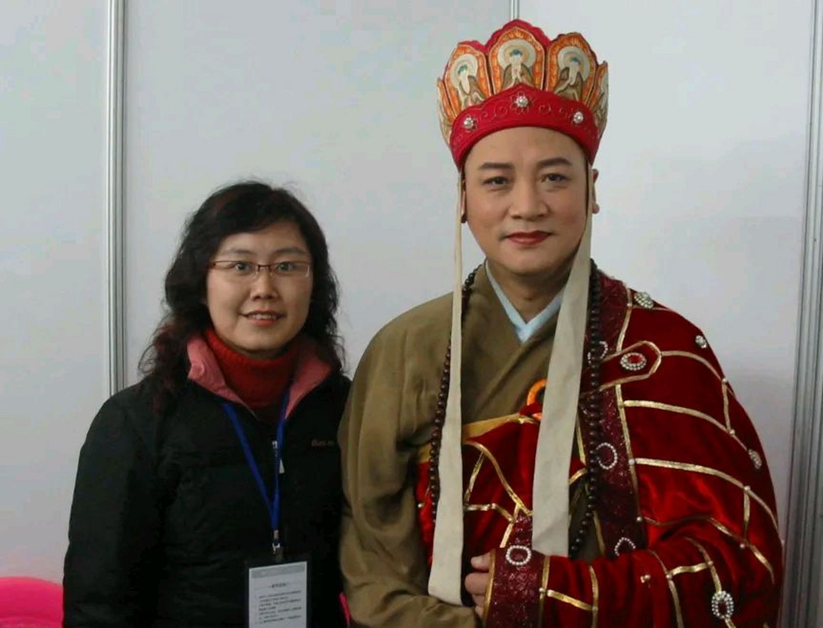 1990年,49岁的陈丽华嫁给了38岁的迟重瑞.