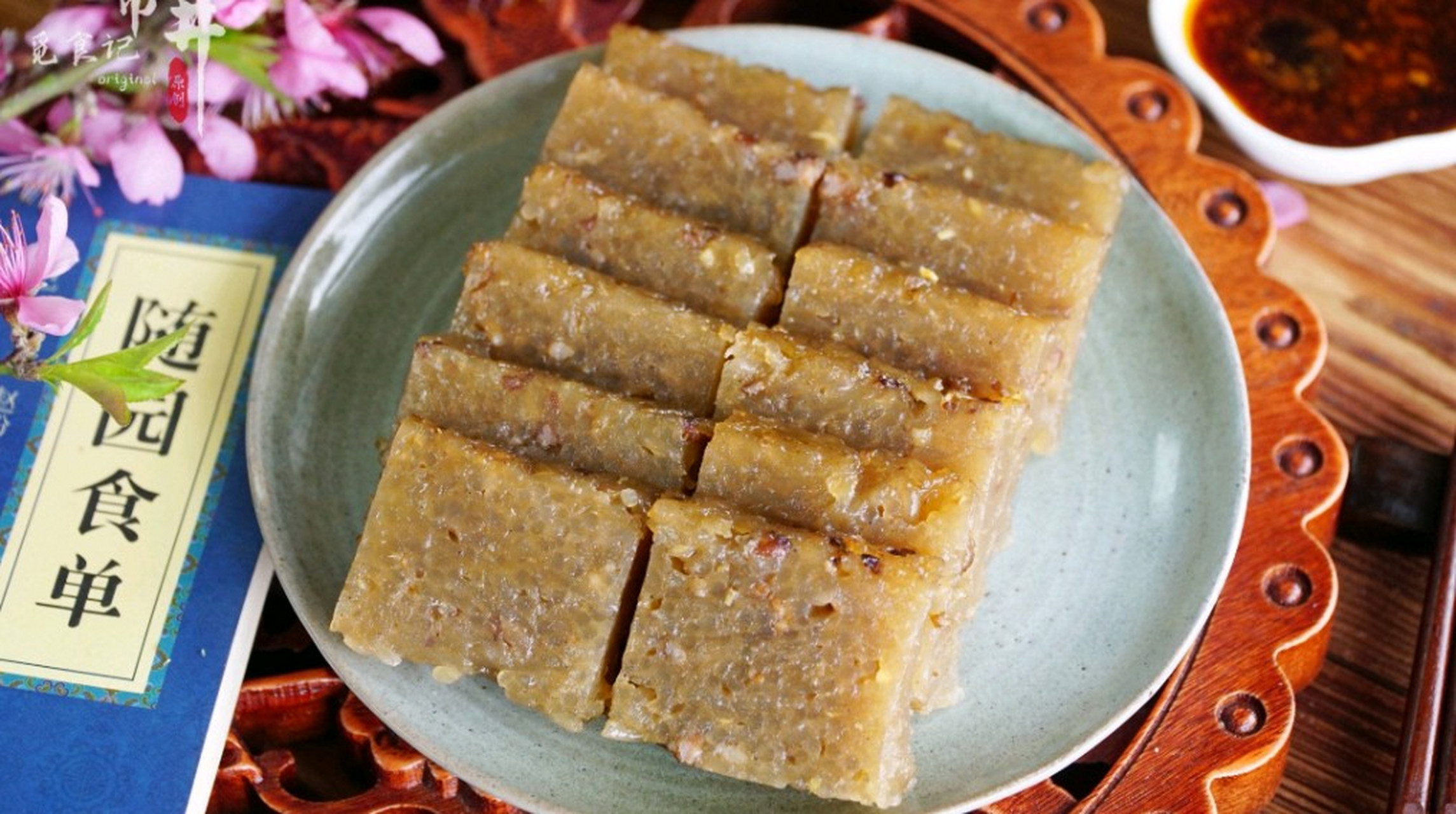 国庆旅游:郑州十大美食之焖子  焖子是河南传统美食,味道鲜美  焖子