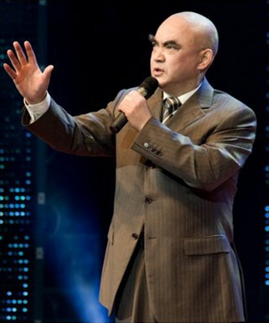 名角方荣翔有七大弟子,但这七位演"王团长"都未达方荣翔的高度