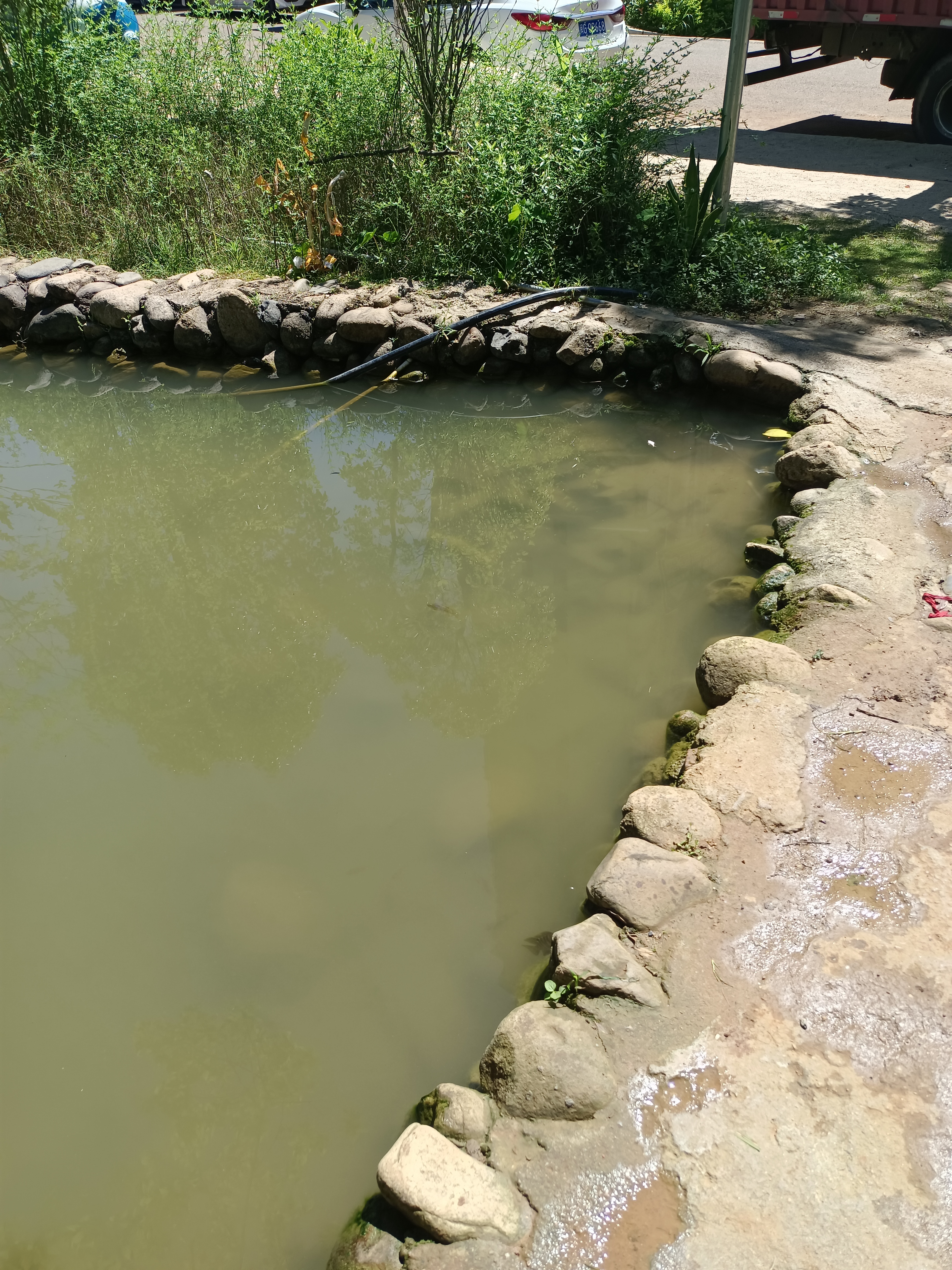 人与人的关系一定是:敬于才华,合于性格,久于善良,终于人品